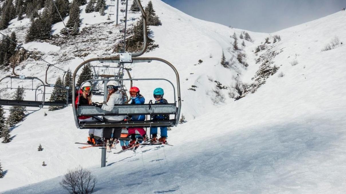 Hotel Hermitage Sestriere Exterior photo